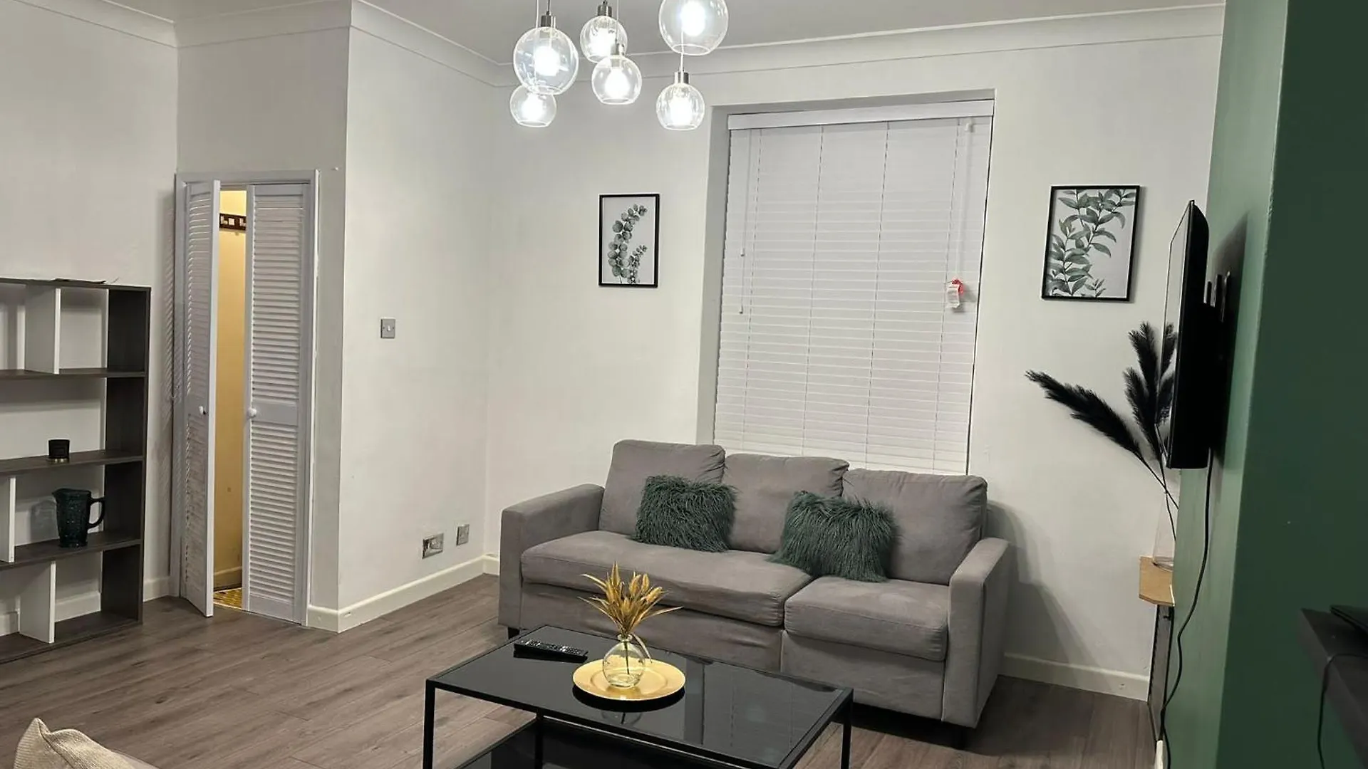 Apartment Amazing 2 Bedrooms House Bridgend