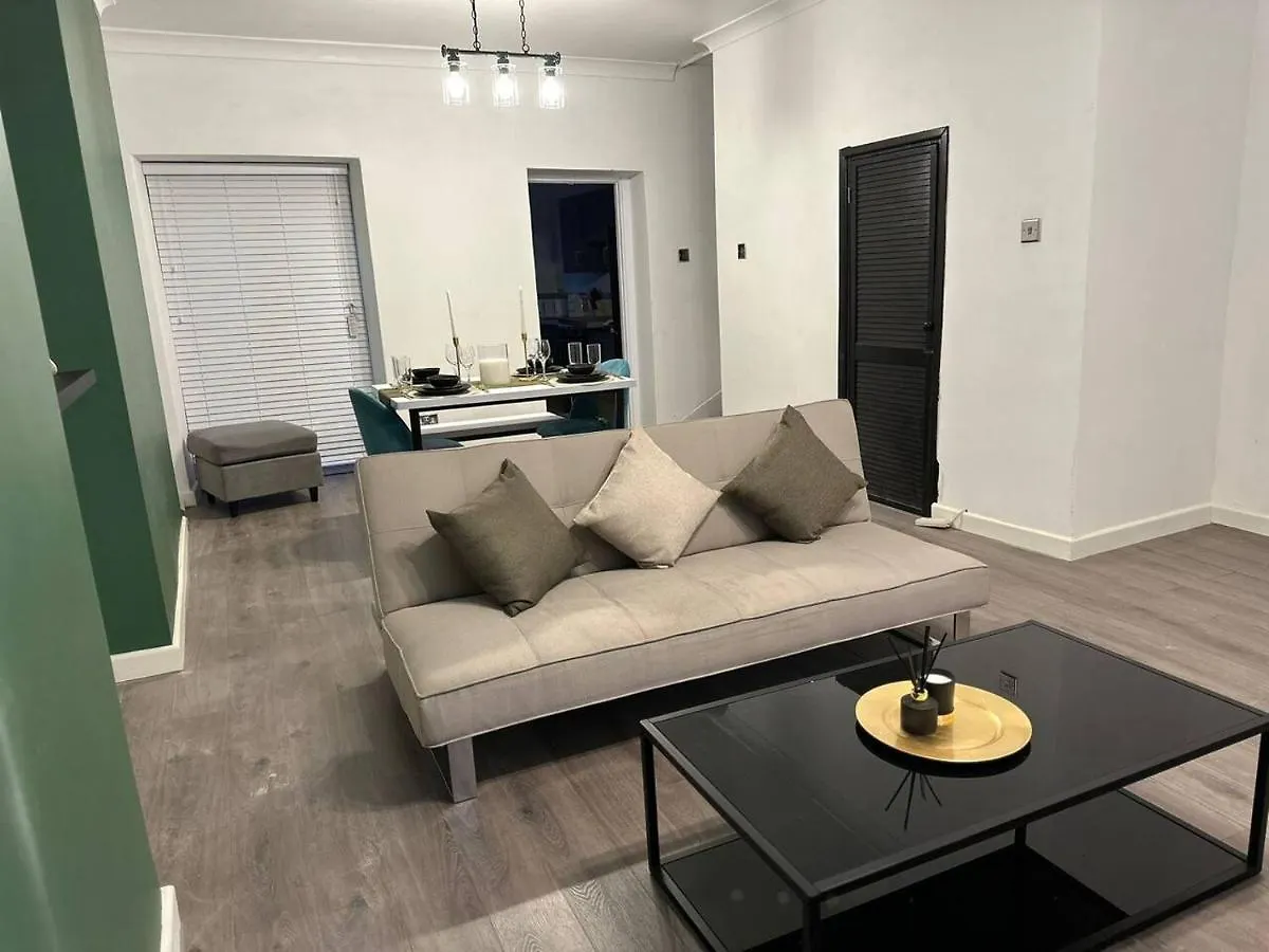 Apartment Amazing 2 Bedrooms House Bridgend